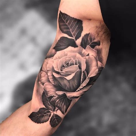 tatuaje en el biceps hombre|Ideas de tatuajes en el bíceps para hombres